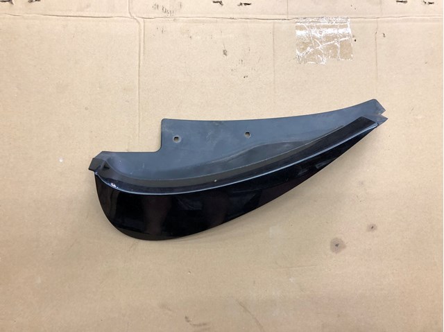 833313257R RENAULT Молдинг крыла заднего левого купить в Запорожье