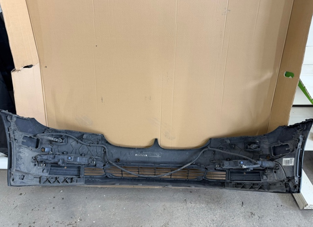 BMW 51117402814 Передний бампер в наличии Тернополь