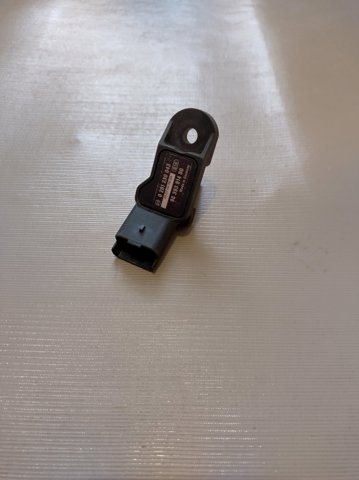 Датчик давления воздуха 0261230043 BOSCH