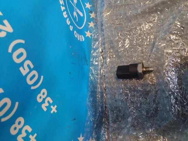 BOSCH 0261545008 Датчик давления топлива в наличии Ужгород