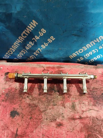 Топливная рампа 03F133320C VAG