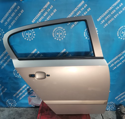Дверь задняя, правая Opel Astra H