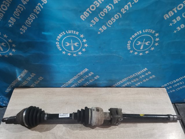 Привод правый 13214837 OPEL