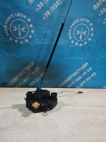Запор кабины 13579522 OPEL