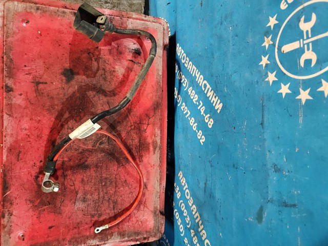 Кабель положительной клемы аккумулятора (АКБ) 1K0971228L VAG