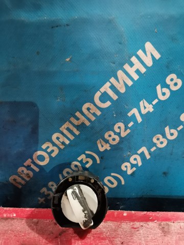 Переключатель света фар на "торпедо" 1Z0941431C VAG