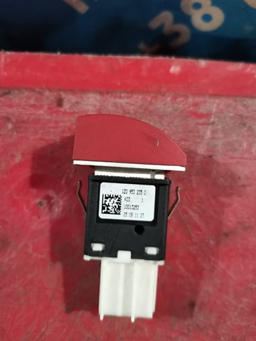 1Z0953235C Кнопка аварийки купить Ирпень