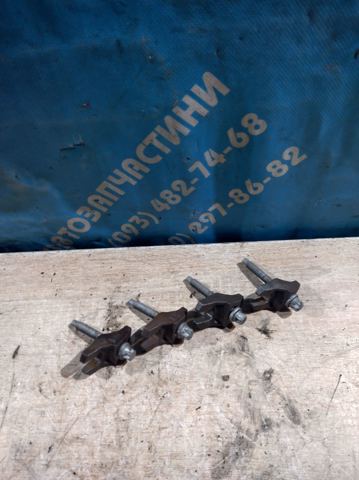 Кронштейт крепления форсунки 2429669 FORD