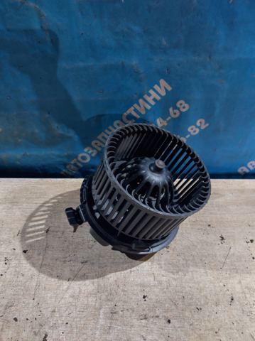 Электромотор печки 27226AX105 NISSAN
