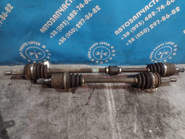 Привод передний правый 495001C060 HYUNDAI