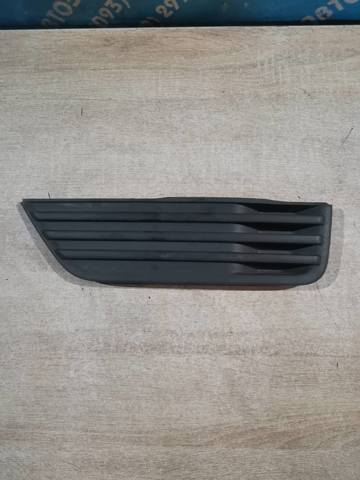 Решетка противотуманных фар левая 4M5119953BE FORD