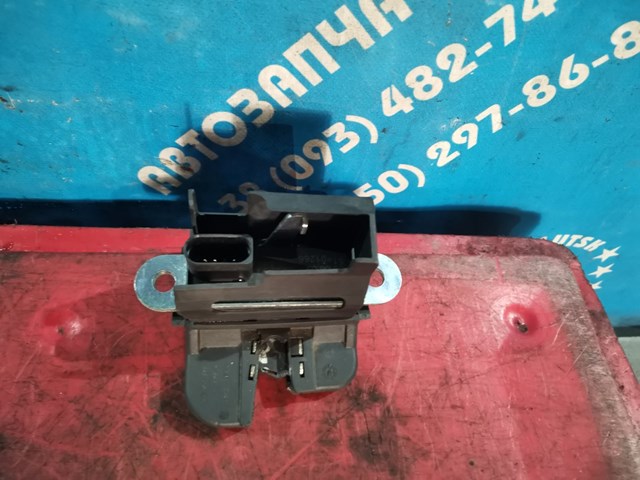 Замок крышки багажника 5M0827505E VAG