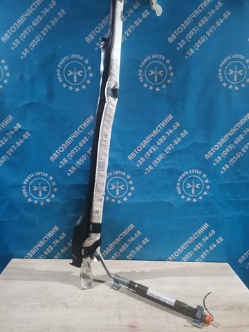 Шторка боковая правая 5M0880742A VAG
