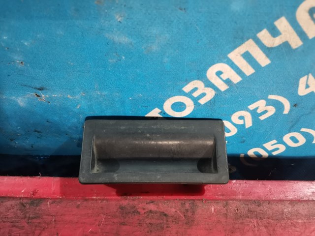 Ручка пятой двери, наружная 5N0827566 VAG