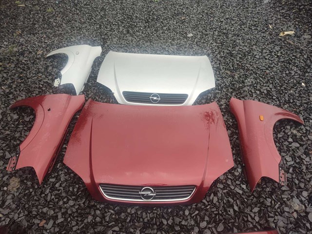 Крыло переднее правое 6102303 OPEL