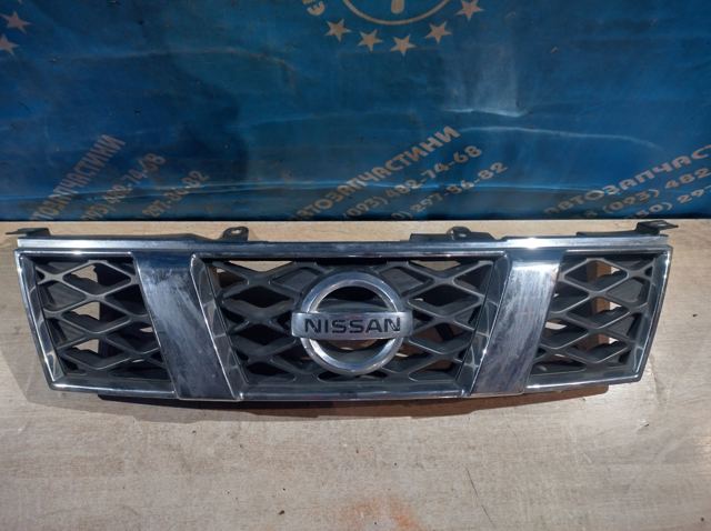 Решетка радиатора 62310JG40A NISSAN
