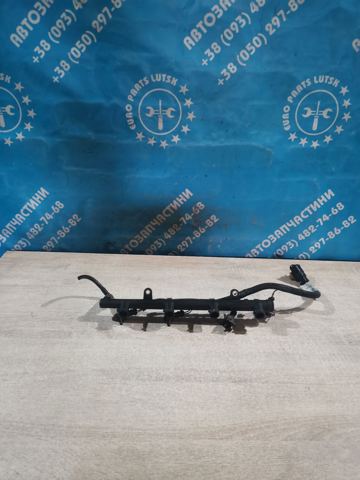 Рампа форсунок системы впрыска топлива 8200135504 RENAULT