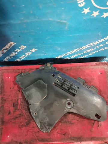 Защита бампера переднего, правая 8200411278 RENAULT