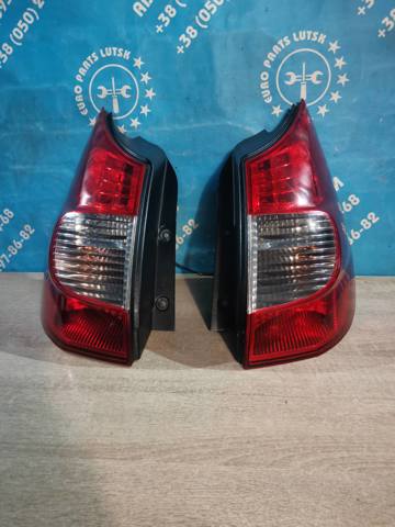 Правый стоп Renault Scenic 2
