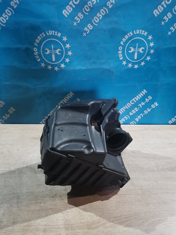 Корпус воздушного фильтра в сборе 8200947663 RENAULT