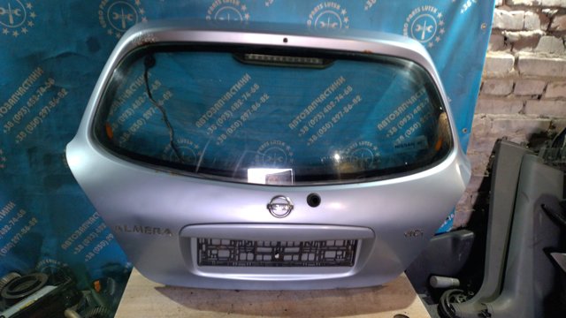 Задняя дверь 901005M331 NISSAN