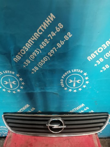 Облицовка радиатора Opel Zafira A