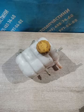 Бачок расширительный 96553255 GM