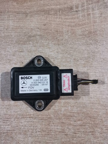 Датчик поперечного ускорения (ESP) A0035420318 MERCEDES