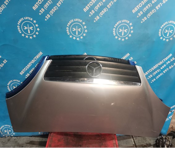 Облицовка радиатора Mercedes A