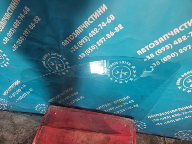 A2037250910 MERCEDES Стекло двери передней левой купить в Николаев
