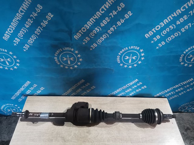 Полуось задняя, правая GD622550X MAZDA