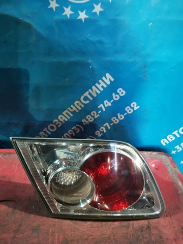 Задний левый внутренний фонарь GJ6E513G0D MAZDA