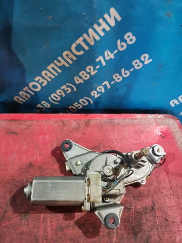 Стеклоочиститель двери задка GJ6J67450A MAZDA