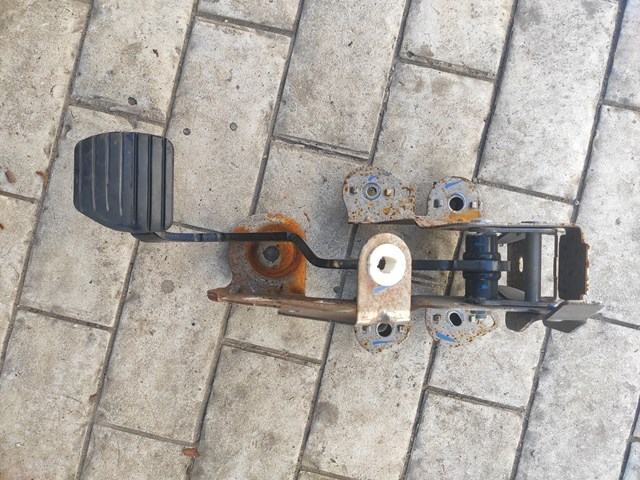 Ппривод тормозного крана 465010016R RENAULT