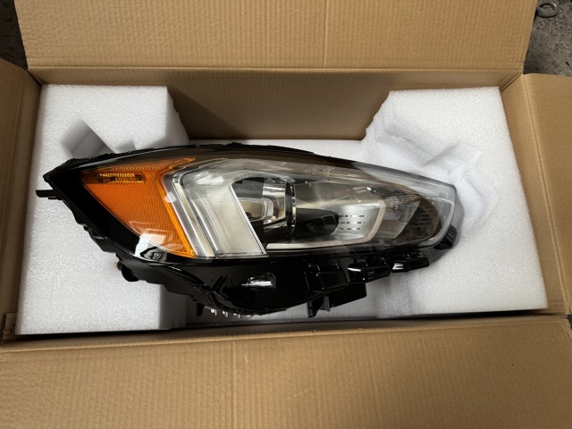 Фара левая передняя KT4Z13008F КИТАЙ