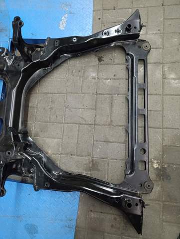 NISSAN 544016RR2A Подрамник передний в наличии Чернигов