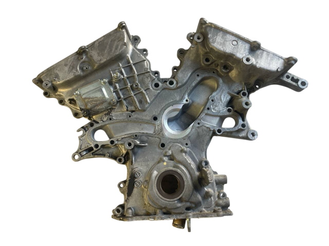Крышка мотора передняя 1131031020 TOYOTA
