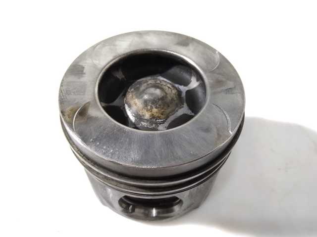 Поршень в сборе 120A10010R RENAULT