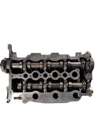 Головка блока цилиндров (ГБЦ), правая 1311302 LAND ROVER