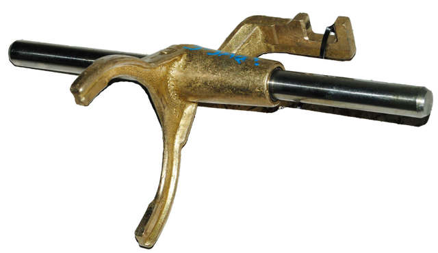 Вилка включения 5-й передачи 1538163 FORD