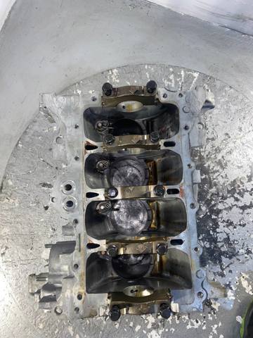 Пенек 211002B810 HYUNDAI
