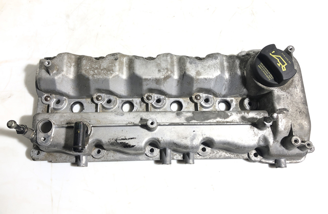 Крышка двигателя 224102A200 HYUNDAI