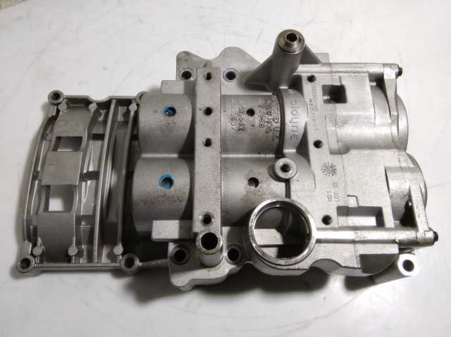 Корпус балансировочного механизма 233002F610 HYUNDAI