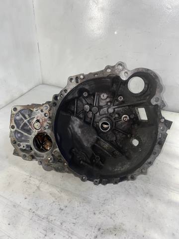 Корпус коробки передач 3310142011 TOYOTA