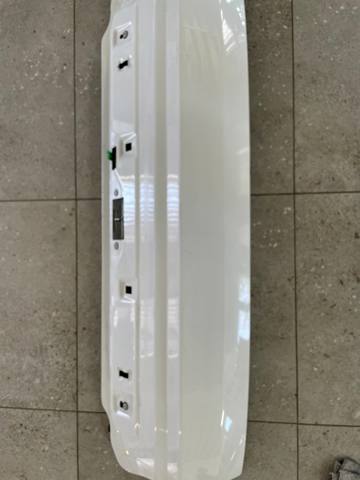 Пятая дверь LR037839 LAND ROVER