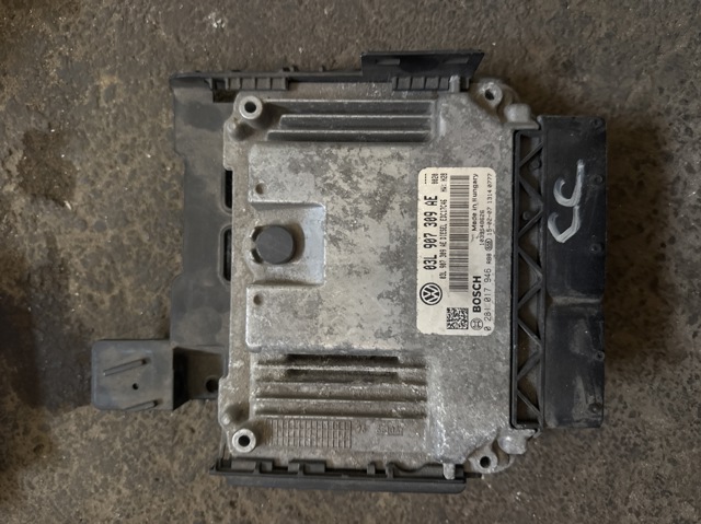ЭБУ двигателем 03L907309AE VAG