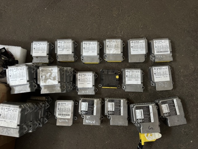 Модуль-процессор управления подушки безопасности 3T0959655D VAG