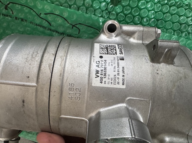 Насос кондиционера 4G0816797F VAG