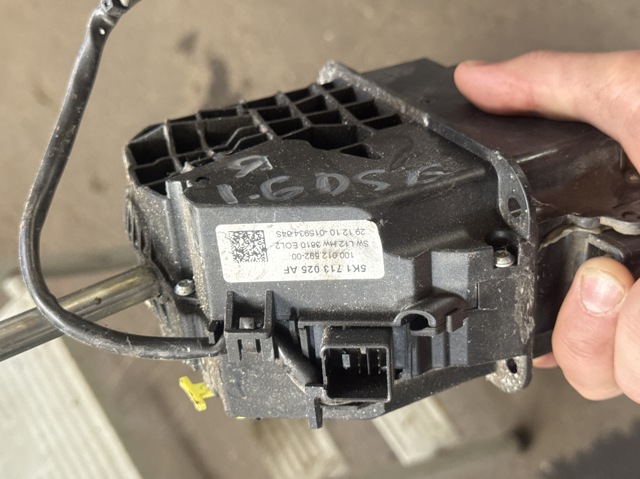Рычаг переключения передач 5K1713025AF VAG