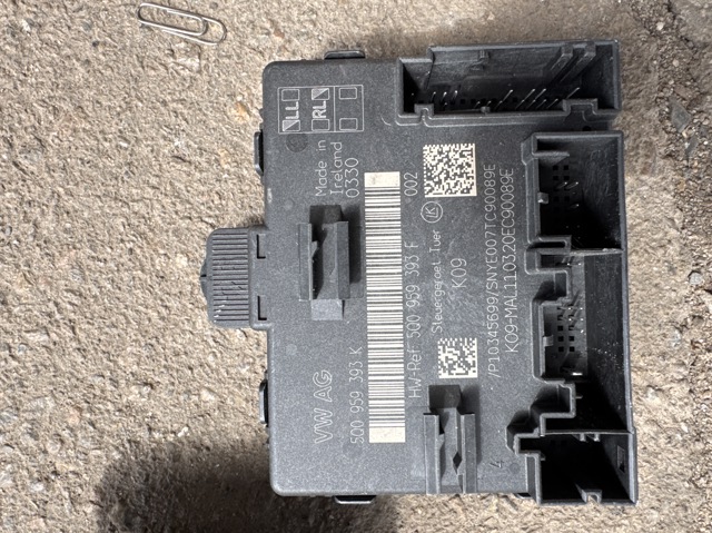 Блок комфорта передней двери 5Q0959393F VAG